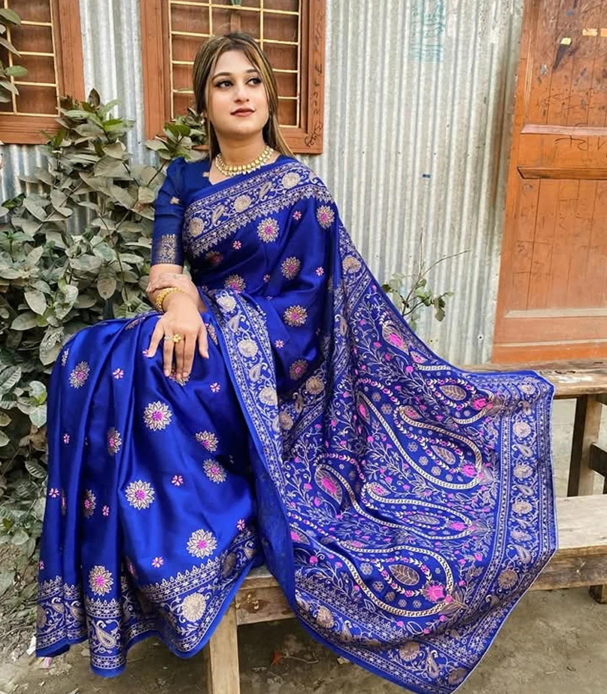 জাপানি সিল্ক আফসান প্রিন্ট[ব্লাউজ পিস সহ] J2025-S05 - Image 3