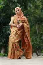 সফ্ট সিল্ক তানচুরি কাতান [ব্লাউজ পিস সহ] K2025-S81