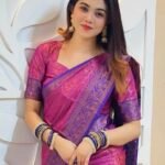 সিল্ক কাঞ্চীপুরম কাতান [ব্লাউজ পিস সহ] Kk2025-S156